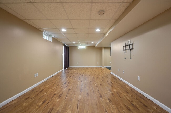 Building Photo - 463 Quail Landing Cir