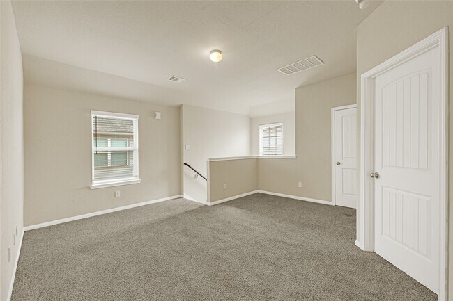 Building Photo - 17002 Devon Dogwood Trail