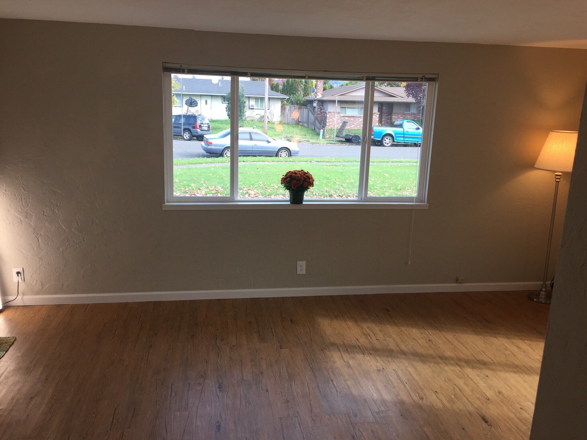 Building Photo - 520 N 38th Pl