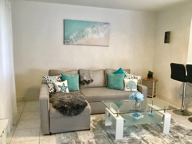 Building Photo - 239 Brittany F