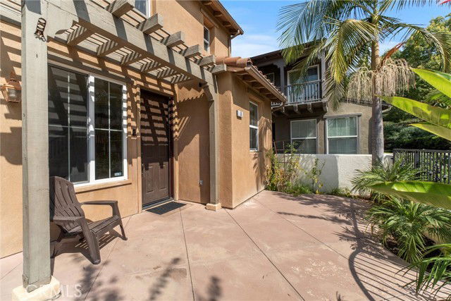 Building Photo - 8 Amy Way