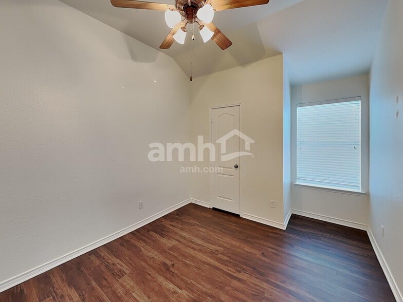 Building Photo - 3540 Desert Mesa Rd