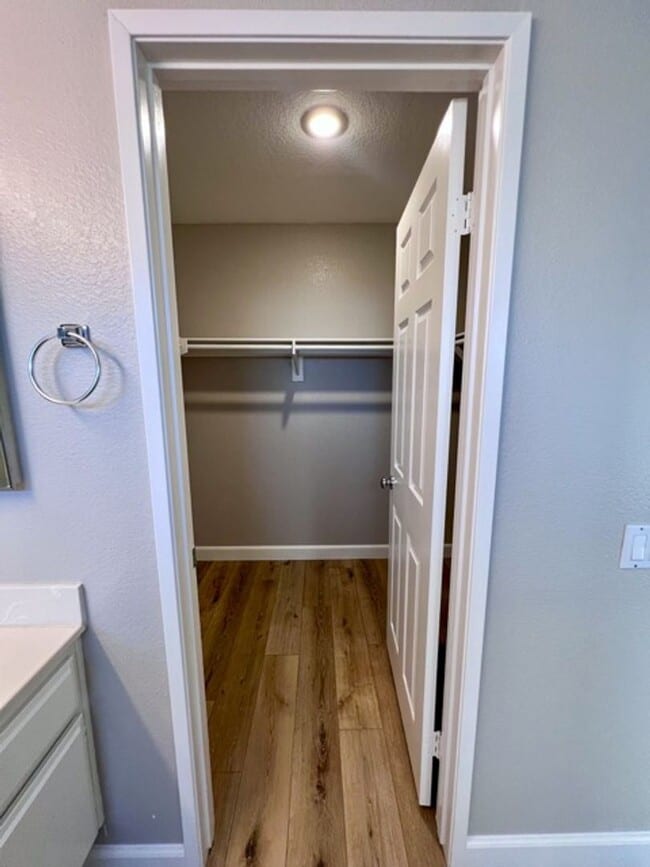 Building Photo - Coming Soon! 3 Bedroom SINGLE STORY home located in Murrieta for LEASE!