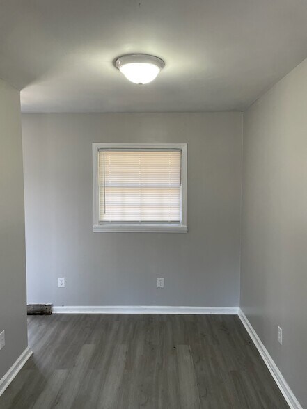 Building Photo - 3362 Stonehaven Dr