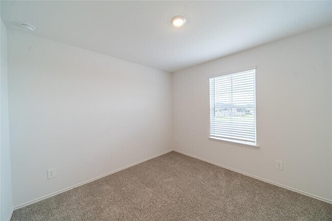 Building Photo - 30831 Khepri Ct