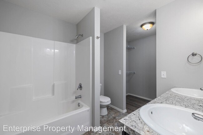 Building Photo - 3 br, 2 bath House - 406 E Stone Creek Rd