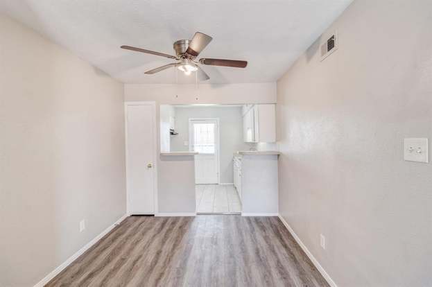 Building Photo - 5742 Marina Dr