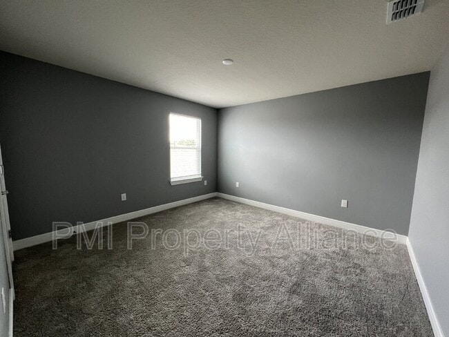 Building Photo - 4535 Gliding Wave St