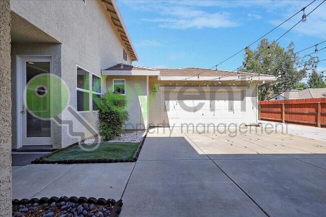 Building Photo - 1740 Allenwood Cir