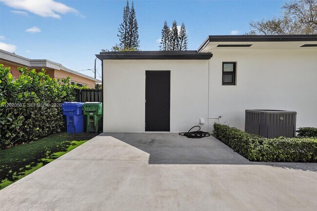 Building Photo - 53 NW 68th St