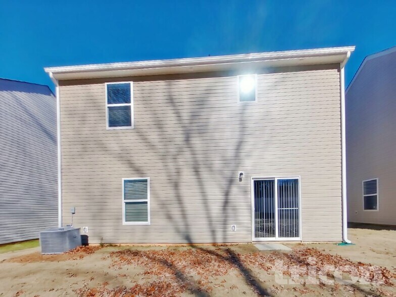 Building Photo - 6432 Lowe Ln