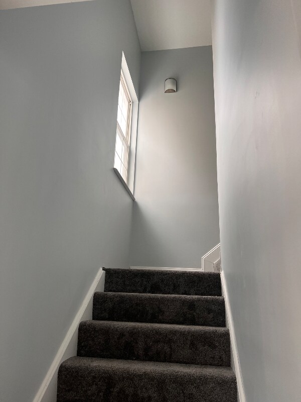 Building Photo - 403 Taylor Ave