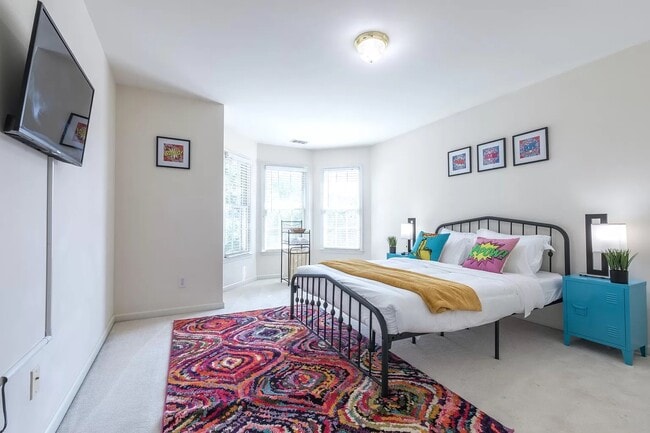 Building Photo - 1702 Clay Brooke Ct SE