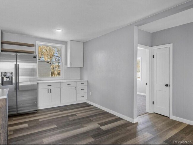 Building Photo - 4379 S Washington St