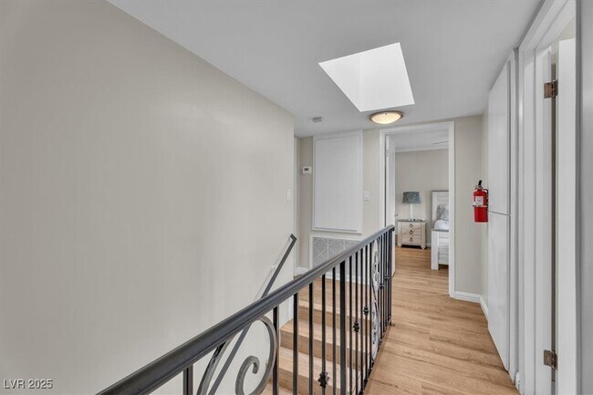 Building Photo - 2100 Westlund Dr