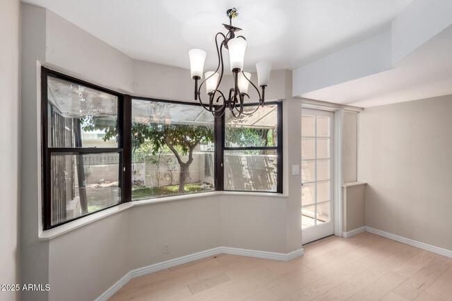 Building Photo - 5 Inner Cir