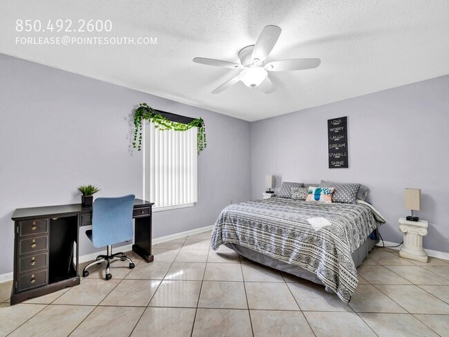 Building Photo - 333 Jonquil Cir