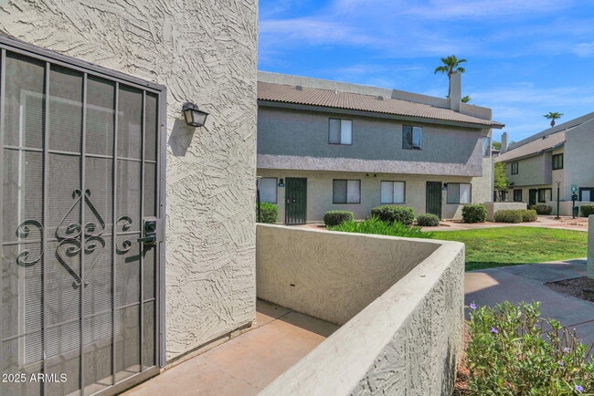 Building Photo - 745 N Dobson Rd