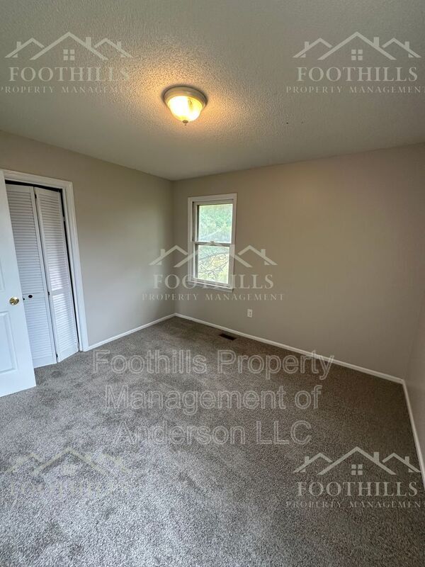 Building Photo - 122 Smith Dr