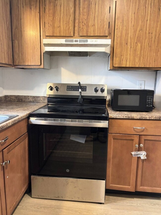 Building Photo - 210 Mt Prosper Rd