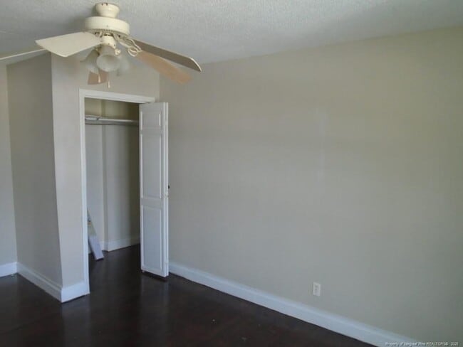 Building Photo - 100 Spring Ave