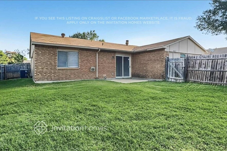 Building Photo - 9102 Millwood Dr