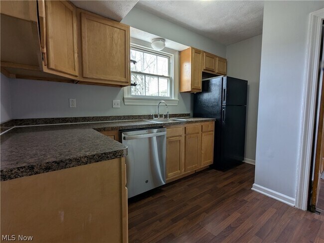 Building Photo - 3536 Daleford Rd