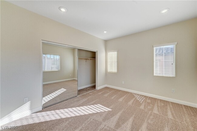 Building Photo - 536 Puenta Del Rey St