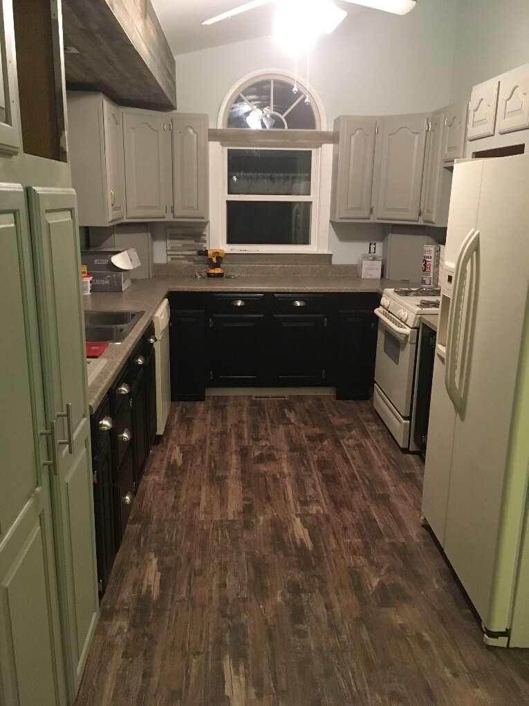 Kitchen - 240 Highland Ave