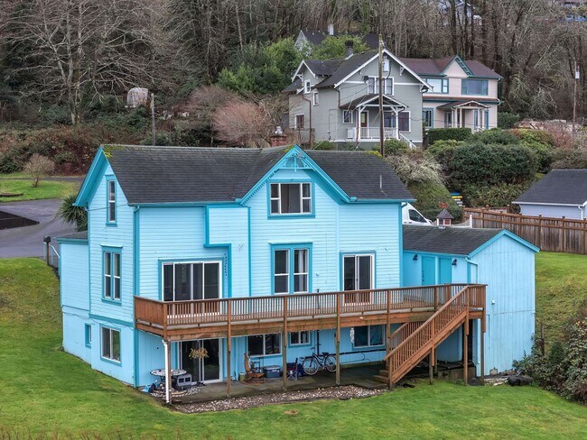 Building Photo - 3088 Harrison Ave