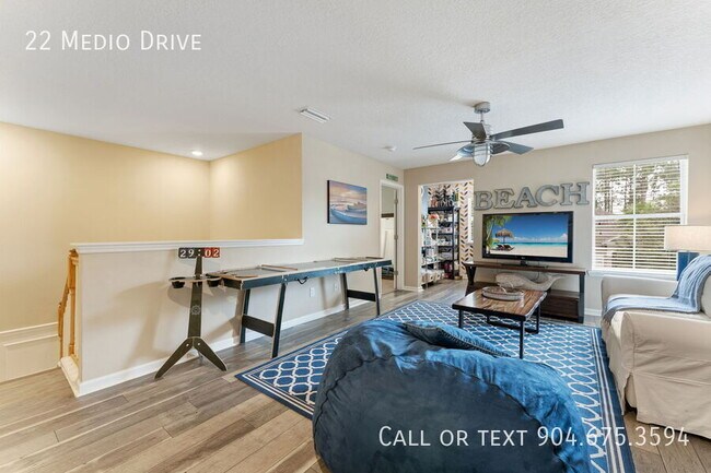 Building Photo - 22 Medio Dr