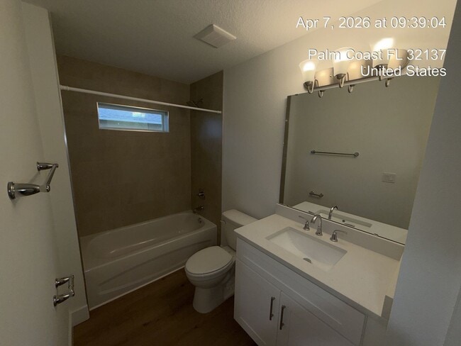 Building Photo - Beautifully Appointed New Home