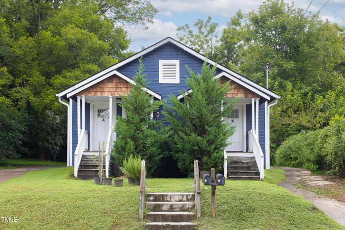 Building Photo - 1022 Kent St