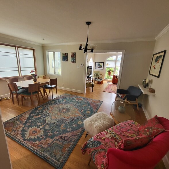 Dining Room - 547 Santa Clara Ave