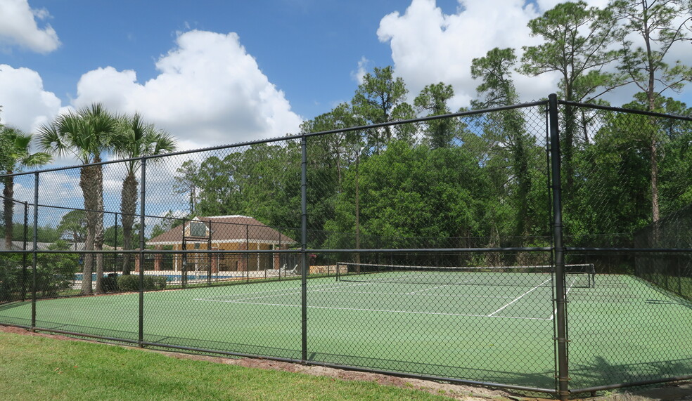 Community Tennis - 4325 Pebblestone Court