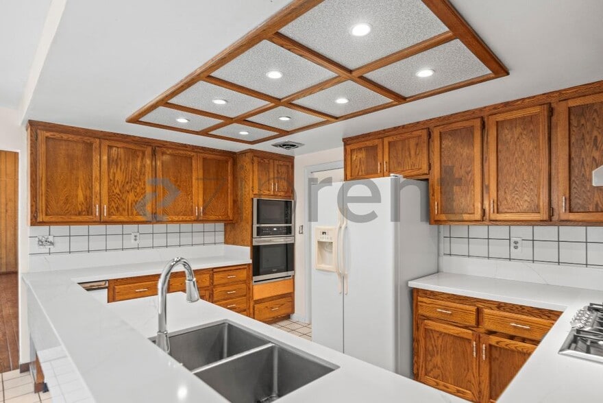 Building Photo - 138 Virginia Ct