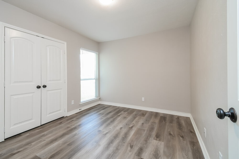 Building Photo - 4129 Shagbark St