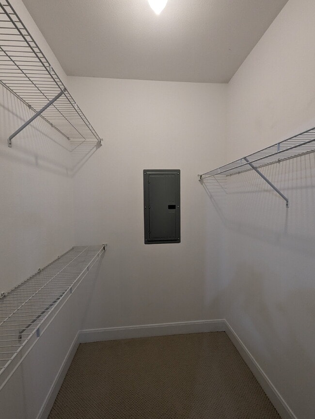 Building Photo - 1102 PR 3097