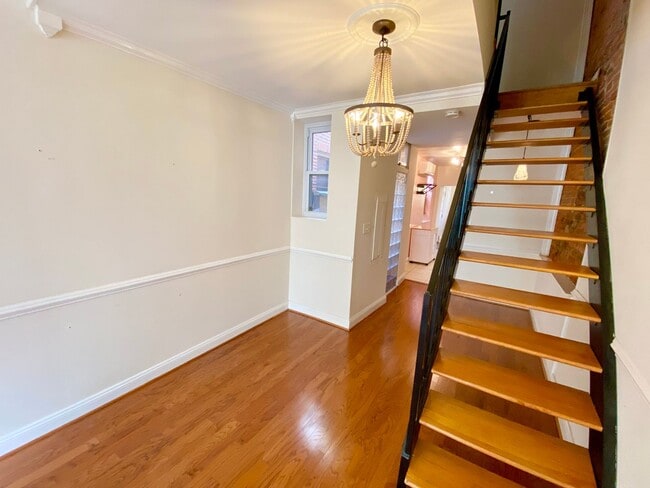 Building Photo - Charming 2 Bedroom/ 1.5 Bathroom Townhome in Fells Point Home w/ Private Patio!