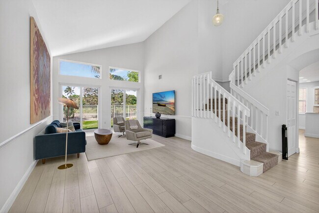 Building Photo - 2114 Chagall Cir