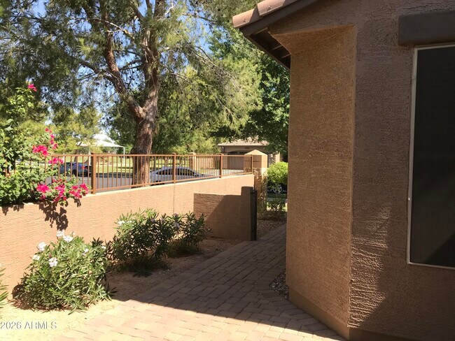 Building Photo - 4221 E Cullumber Ct