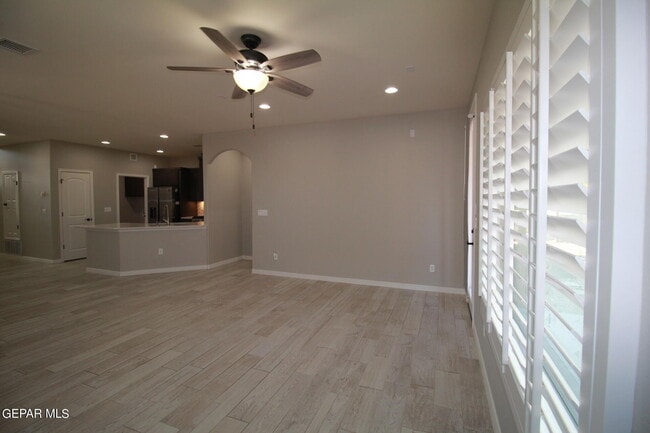 Building Photo - 509 Cedarwood Dr