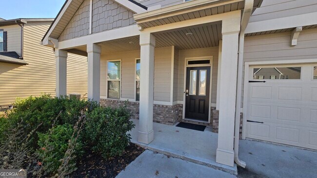 Building Photo - 13106 Vista Dr SE