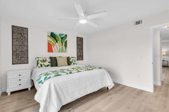 Building Photo - 9755 Harrell Ave