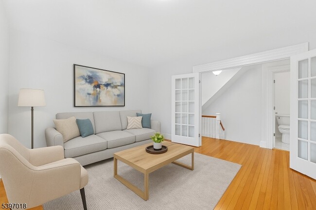 Building Photo - 94 Midland Ave