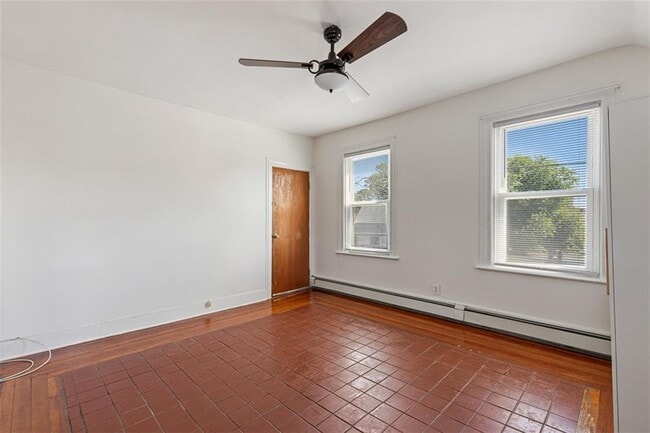 Building Photo - 884 Smithfield Ave