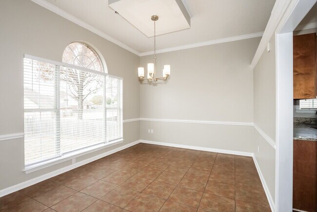 Building Photo - 5363 Autumn Forrest Dr