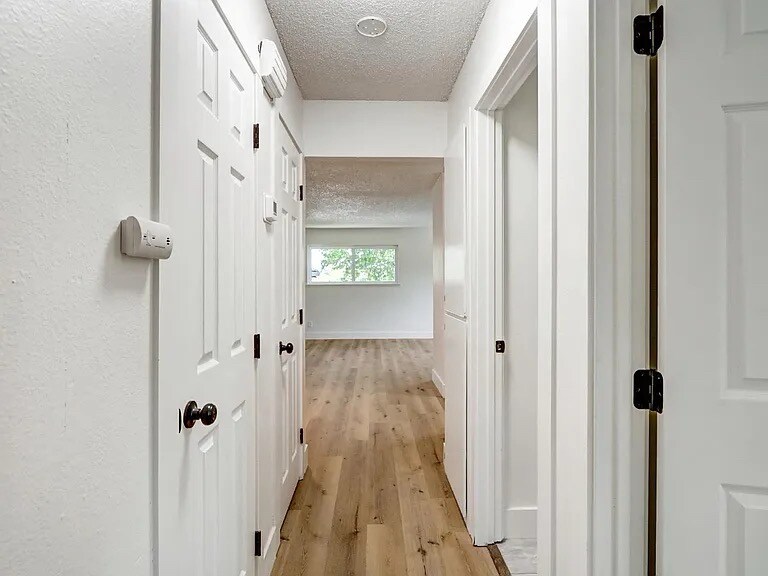 Building Photo - 4748 Greenholme Dr