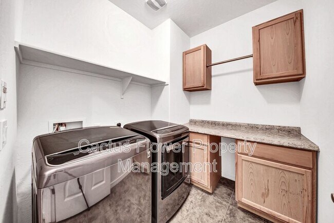 Building Photo - 9751 E Palladium Dr