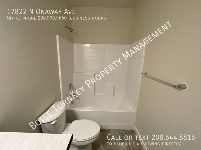 Building Photo - 17822 N Onaway Ave